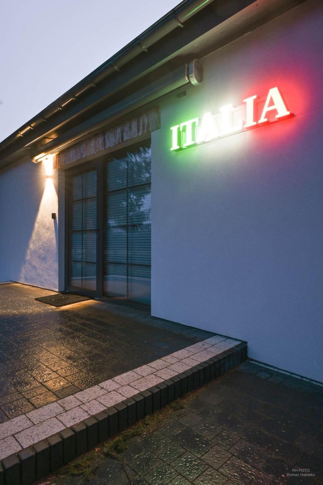 Aparthotel Mamma Mia - Auschwitz Exterior foto