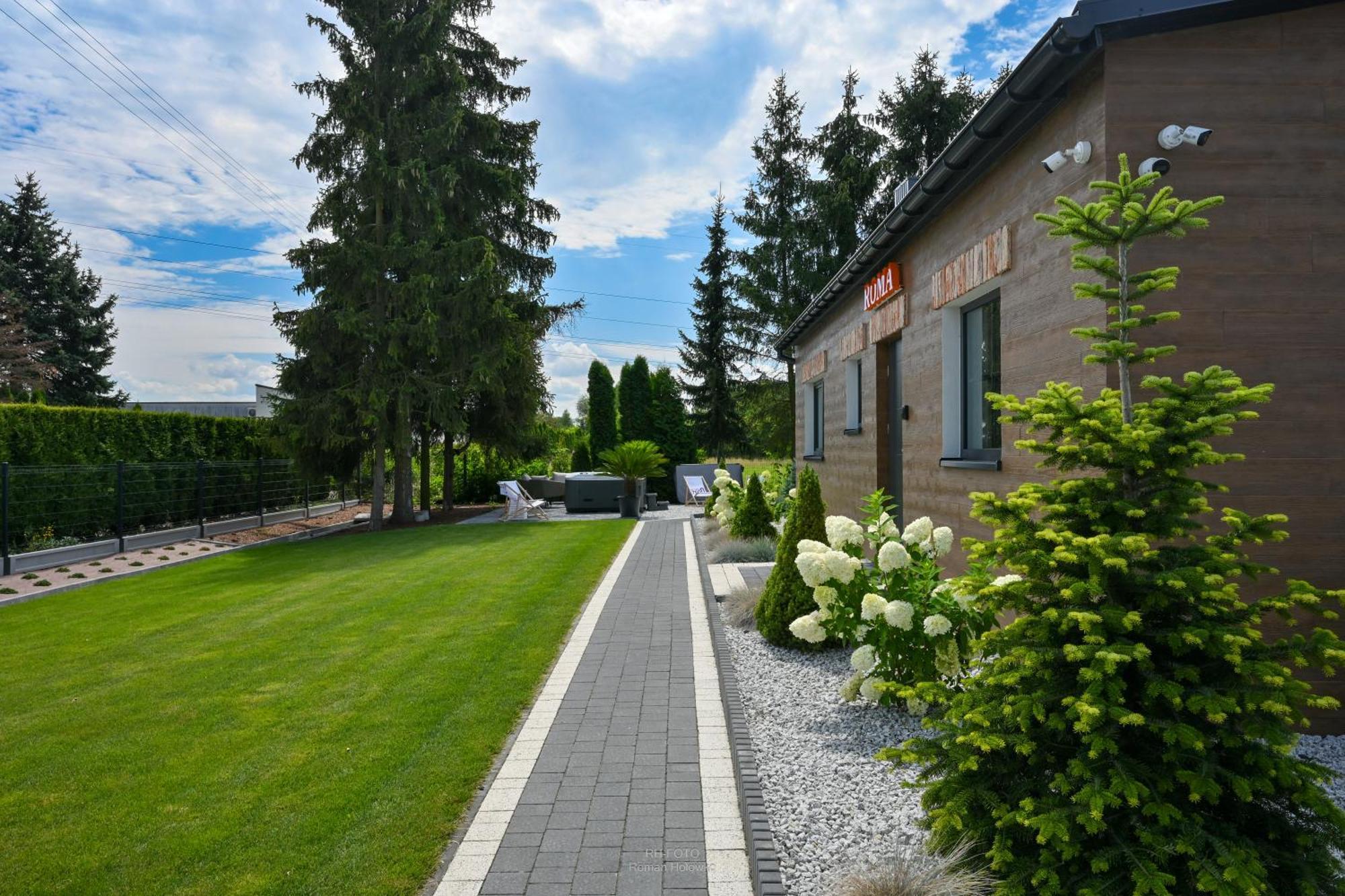 Aparthotel Mamma Mia - Auschwitz Exterior foto
